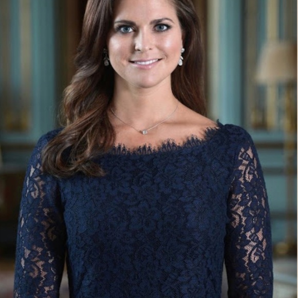 DVF Zarita lace dress - Picture 4 of 8